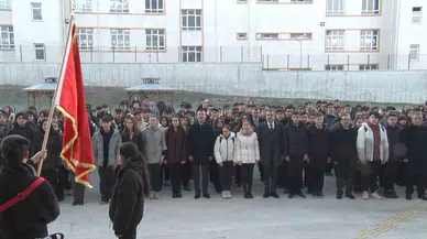 Şehitler İçin Okullarda Bir Dakikalık Hürmet Duruşunda Bulunuldu