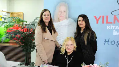 Serebral Palsi Hastası 52 Yaşındaki Bayan Burnuyla Kitap Yazdı