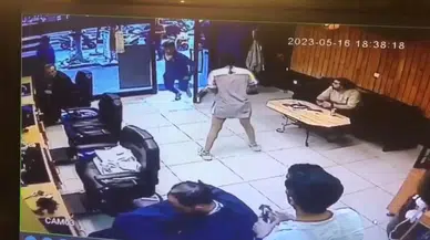 Şişli’de Sevgilisiyle Buluşan Gence Akraba Dayağı Kamerada: Berberde Atağa Uğradı