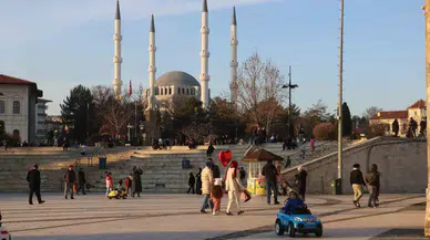 Sivas Ocak Ayında Baharı Yaşıyor Yaşıyor
