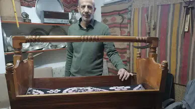 Tarihin Yok Olmaması İçin Manevi Kıymeti Yüksek Mesken Aletlerini Koruyor
