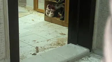 Tartıştığı Eşinin Açmadığı Kapıya Kurşun Yağdırdı