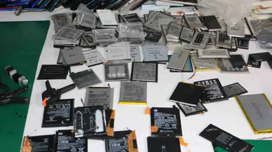 Telefonu Şarja Takıp Uyuyanlar Dikkat: Faciayla Karşılaşabilirsiniz