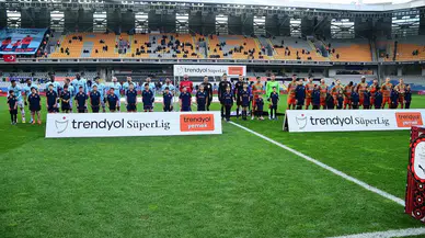 Trendyol Muhteşem Lig: Rams Başakşehir: 2 - Alanyaspor: 1 (İlk Yarı)