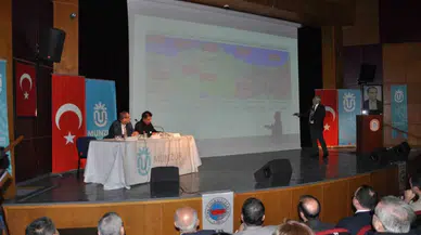 Tunceli’de "Deprem Dirençliliği Paneli" Düzenlendi