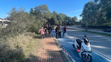 Virajı Alamayan Araba Bahçeye Uçtu: 1 Yaralı