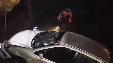 Vitesleri Karıştırınca Denize Uçtu