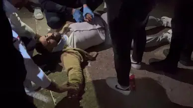 Yeni Yıl Konserinde Havaya Atılan Genç Düşerek Hastanelik Oldu