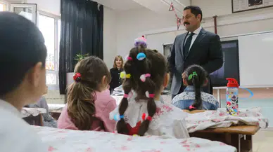 Zelzelenin Vurduğu Hatay’da 398 Bin Öğrenci Karne Heyecanı Yaşadı