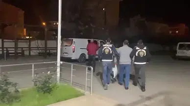 103’ü Mahpus Cezasıyla Aranan 220 Kişi Yakalandı