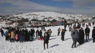2000 Rakımlı Çambaşı Yaylası’nda Renkli Şenlik