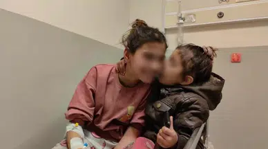 4 Yaşındaki Çocuk 11 Yaşındaki Ablasını Bıçakladı