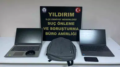 Ağaca Çıkan Maymun Değil Hırsız... Çıktığı Ağaçta Polise El Salladı