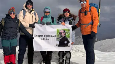 Arkadaşlarının Anısına 2347 Rakımlı Hazarbaba Dağı’na Tırmandılar