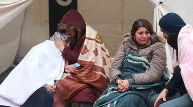 Asrın Felaketinde Sarsıntıyla Uyandılar Evsiz Kalacaklarını Hiç Düşünmediler