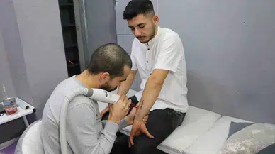 Ayrılan Sevgililerin Dövme Sildirme Telaşı