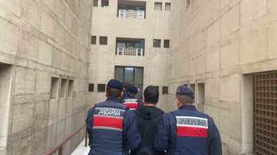 Bursa’da 52 Cürümden Aranan Şahıs Yakalandı