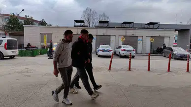 Bursa’da Market Sahibini Bıçaklayan 3 Şahıstan Biri Tutuklandı