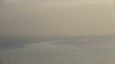 Çanakkale Boğazı Sis Nedeniyle Transit Gemi Geçişlerine Kapatıldı