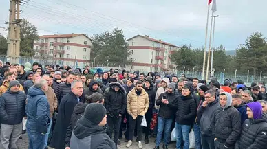 Çelikler Holding’e İlişkin Termik Santrallerinde Çalışan Yüzlerce Emekçi Aksiyon Yaptı