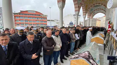 Dede ile Torunu Birebir Günde Ölmesi Aileyi Yasa Boğdu