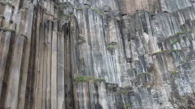 Dünyada Ender Jeolojik Oluşumlardan Biri: Boyabat Bazalt Kayalıkları