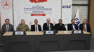 Elazığ’da Zelzelede Hayatını Kaybedenler Saat 04.17’de Anıldı