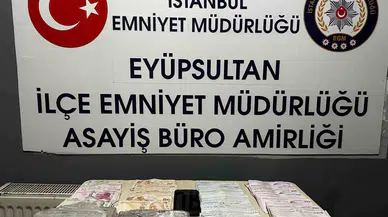 Eyüpsultan’da Bir Hoşluk Merkezinde Uyuşturucu Ticareti: 2 Kilogram Uyuşturucu Ele Geçirildi