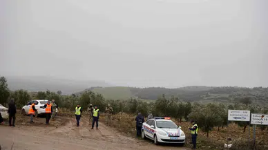 Gaziantep’te Düşen Helikopterin Enkazını Kaldırma Çalışmaları Devam Ediyor