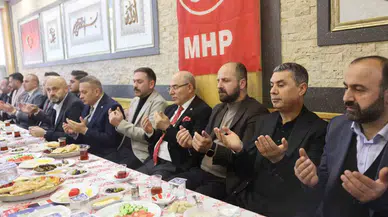 Gölbaşı Belediye Lideri Şimşek, Artvin ve Bayburtlularla Bir Ortaya Geldi
