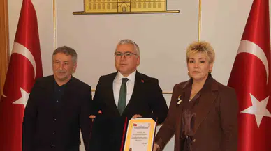Hayallerinden Vazgeçip 1 Milyon Lirayı Bağışladılar
