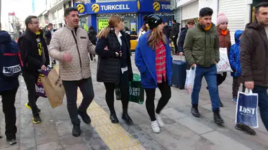 İran’daki 4 Günlük Tatil Van Esnafının Yüzünü Güldürdü
