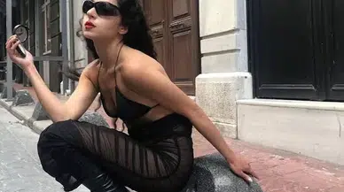 Kadıköy’de Yarı Çıplak Protesto Yapan Toplumsal Medya Fenomeni Hakkında 1 Yıla Kadar Mahpus İstemi