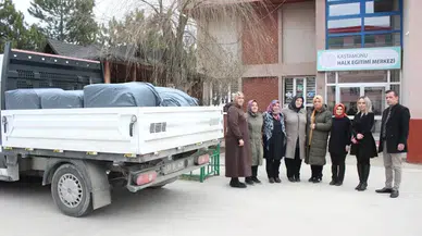 Kastamonulu Bayanların Gazze İçin Ördüğü Giysi ve Battaniyeler Filistin’e Gönderildi