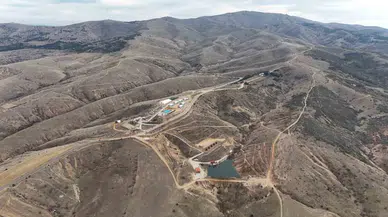 Kuraklık Tehlikesi Büyüyor, Çiftçiler Kaygılı: "Ne Yapacağımızı Şaşırdık, Kara Hasret Kaldık"