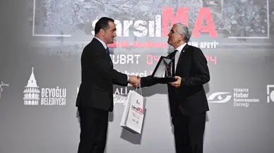 Lider Kassanov’a Teşekkür Plaketi