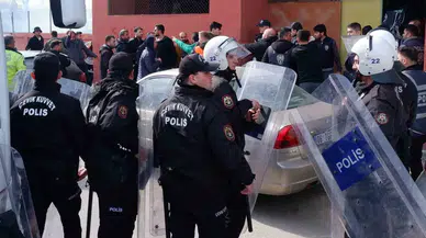 Maç Öncesi Ortalık Karıştı: Polise Zorluk Çıkaran Taraftara Gözaltı