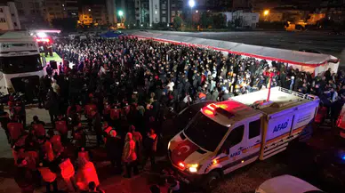 Sarsıntıda Bin 10 Kişinin Öldüğü Osmaniye’de Acı Anma