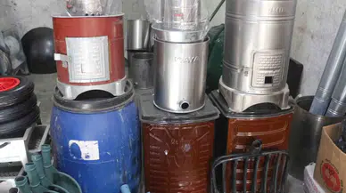 Siirt’te Beklenen Çetin Kış Yaşanmayınca Sobalar Elde Kaldı