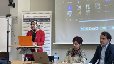 Sonları Aşan Eğiticilerin Eğitimi: Lisan Ağacı Projesi Sertifika Programı Gerçekleştirildi