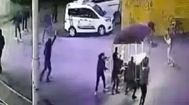 Taksim Meydanı’nda Silahlı Hücum Kamerada: Husumetlisine Benzettiği Adamı Vurdu, Anında Yakalandı