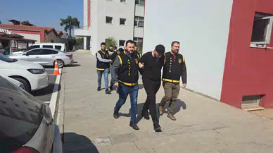 Tamirciden 2 Araç Çalan Hırsızlar Öbür Bir İş Yerinde Soyguna Devam Etti