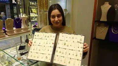 Trabzonlu Kuyumcular Sevgilisine 14 Şubat’ta Takı Alacak Babayiğitleri Bekliyor