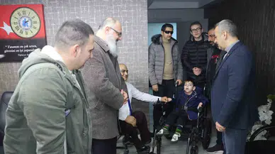 Üniversite Öğrencileri ve Öğretmenlerinden Örnek Davranış