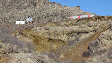 Uşak’ta Meydana Gelen Heyelan Paniğe Neden Oldu