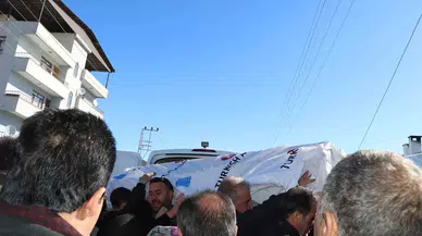 Vanlı Kardeşler Nişan İçin Gittikleri İzmir’de Trafik Kazasında Hayatını Kaybetti
