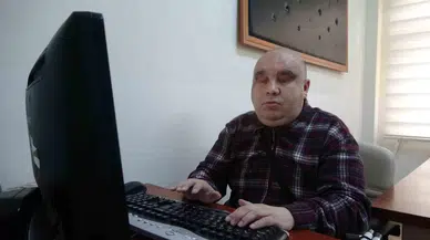 Yabancı Masallardaki Yanlışı Düzeltmek İçin Görmeyen Gözleriyle Masal Kitabı Yazdı