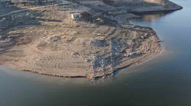 Yağış Olmadı, Yamula Barajı’nda Sular Çekildi