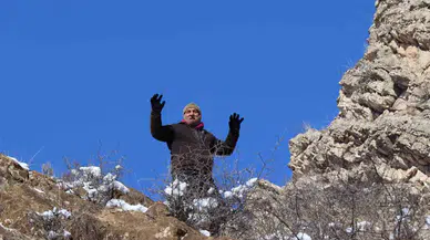 ’Yalnız Kurt’ Lakaplı Nizam Kul, Sitare Dağı’na Koşarak Tırmanıyor