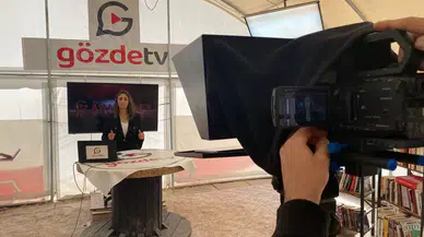 Zelzele Sonrası Bir Yıldır Çadırdan Yayın Yapıyorlar